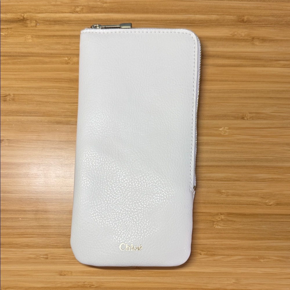 Chloé Ivory Leather Pouch with Gold Logo